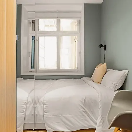 Dinbnb I 500m To Bryggen Nyaraló